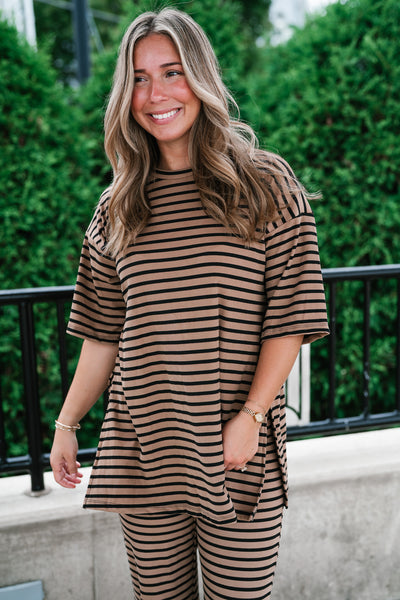 Good Feels Relaxed Striped Set Top - Mocha
