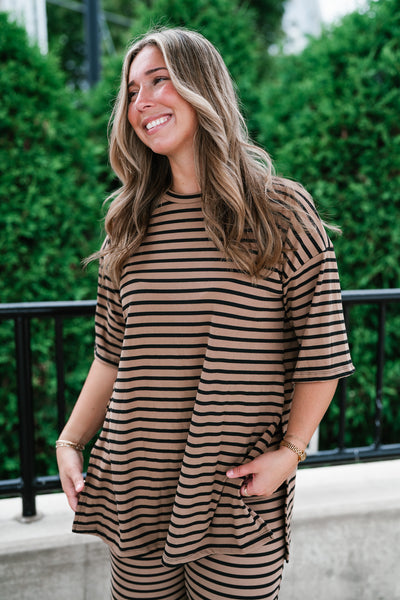 Good Feels Relaxed Striped Set Top - Mocha