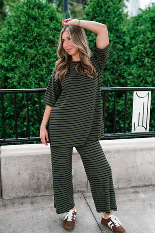 Good Feels Relaxed Striped Set Top - Olive