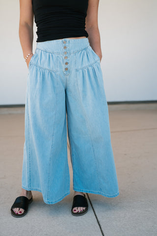 Risen Alyce Ruffle Wide Leg Pant