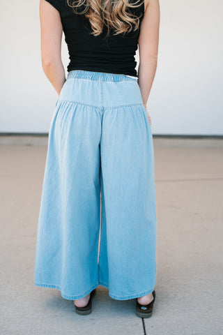 Risen Alyce Ruffle Wide Leg Pant