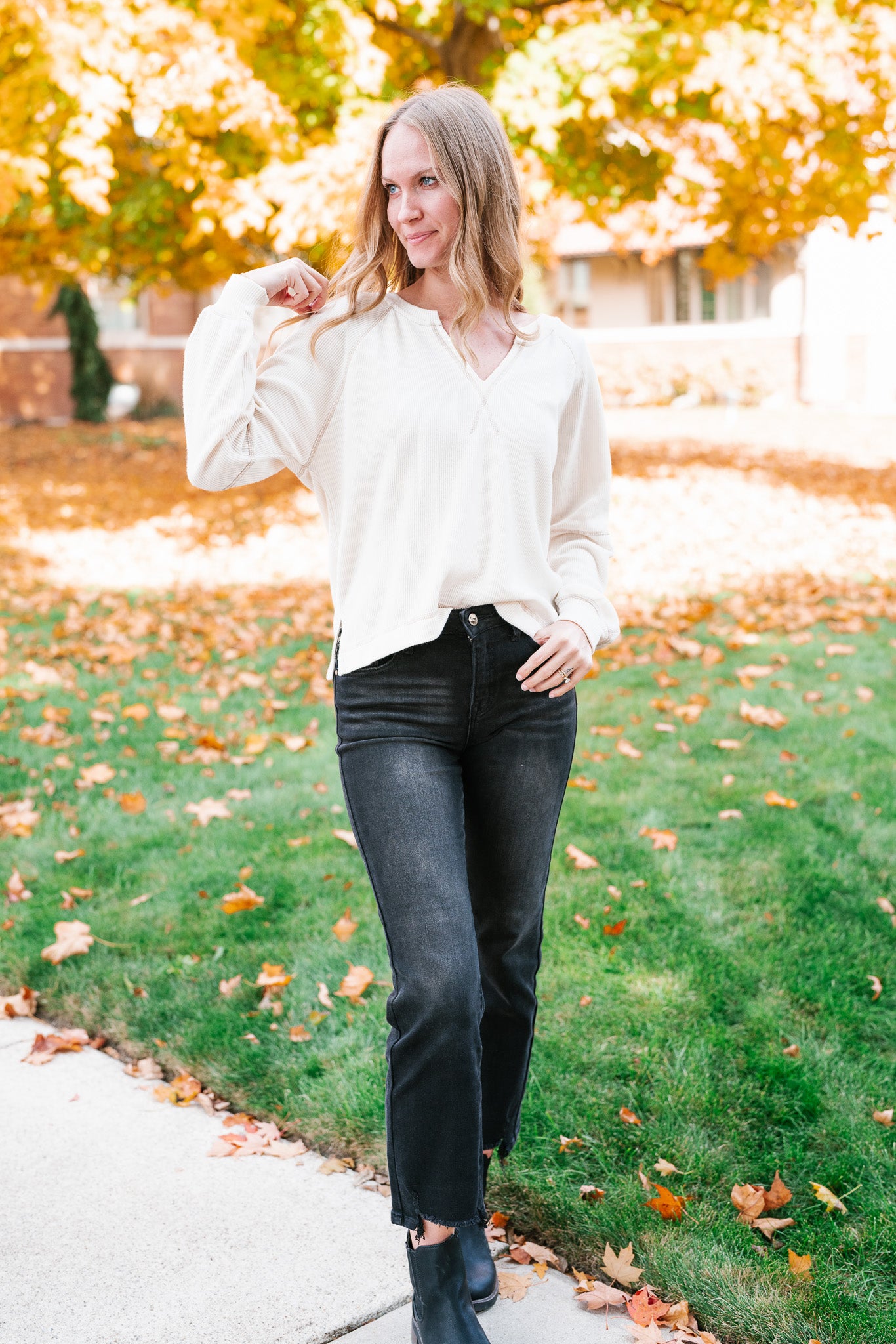 Crisp Air Split Neck Long Sleeve Top - Cream