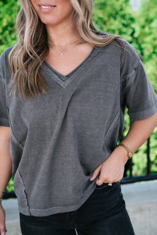 Raw Edge V-Neck Short Sleeve Top