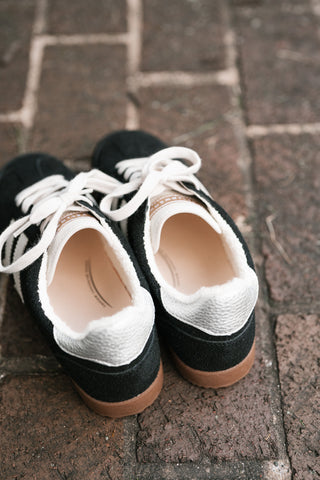 Neevan Sneaker - Black