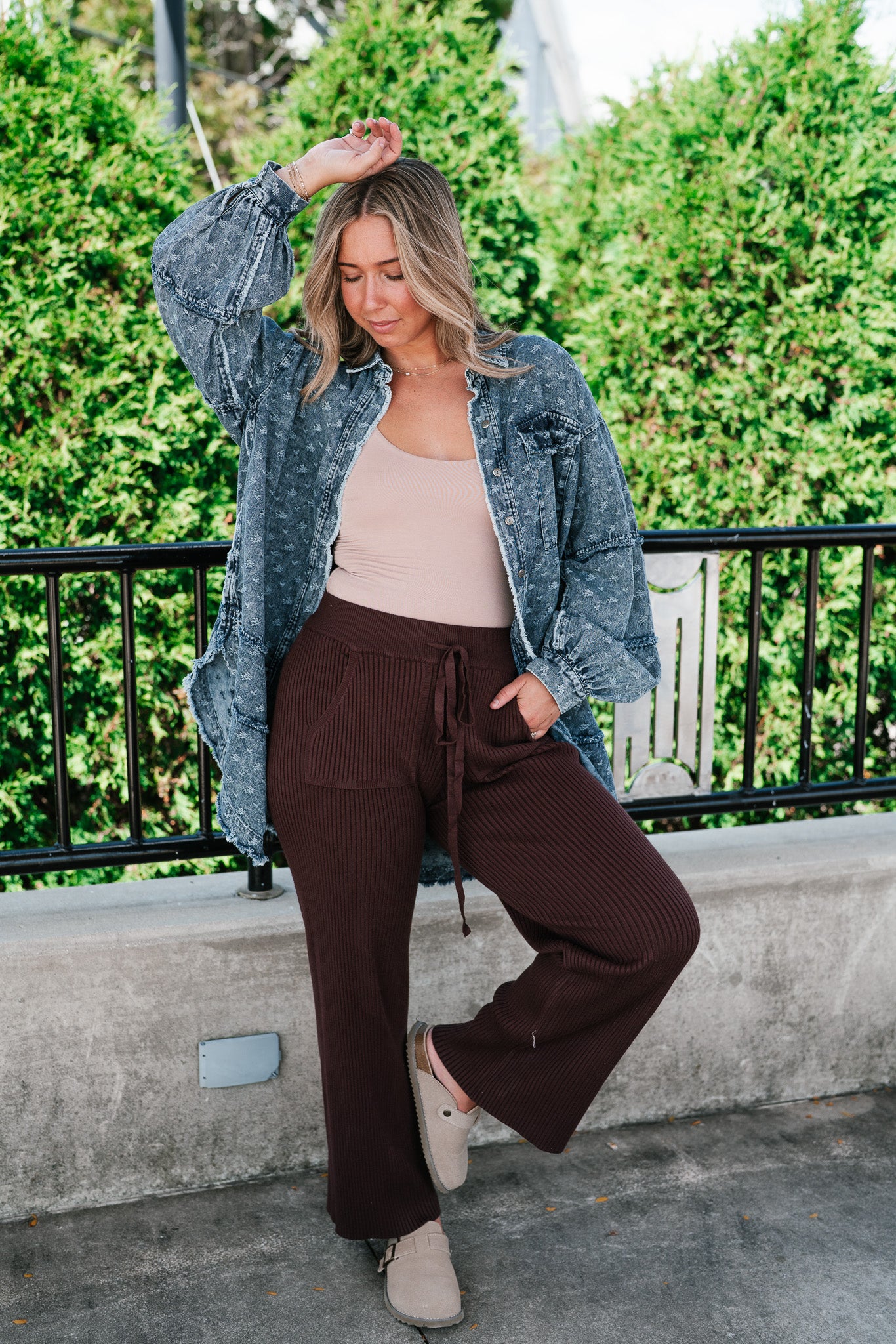 Comfort Breeze Ribbed Wide Leg Pant - Brown
