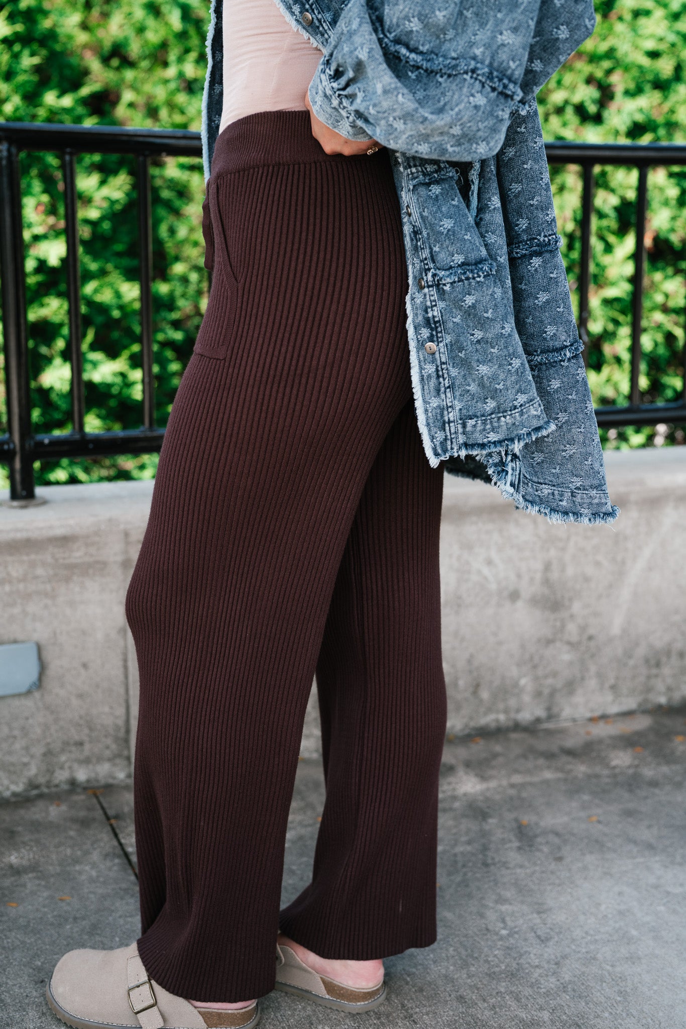 Comfort Breeze Ribbed Wide Leg Pant - Brown