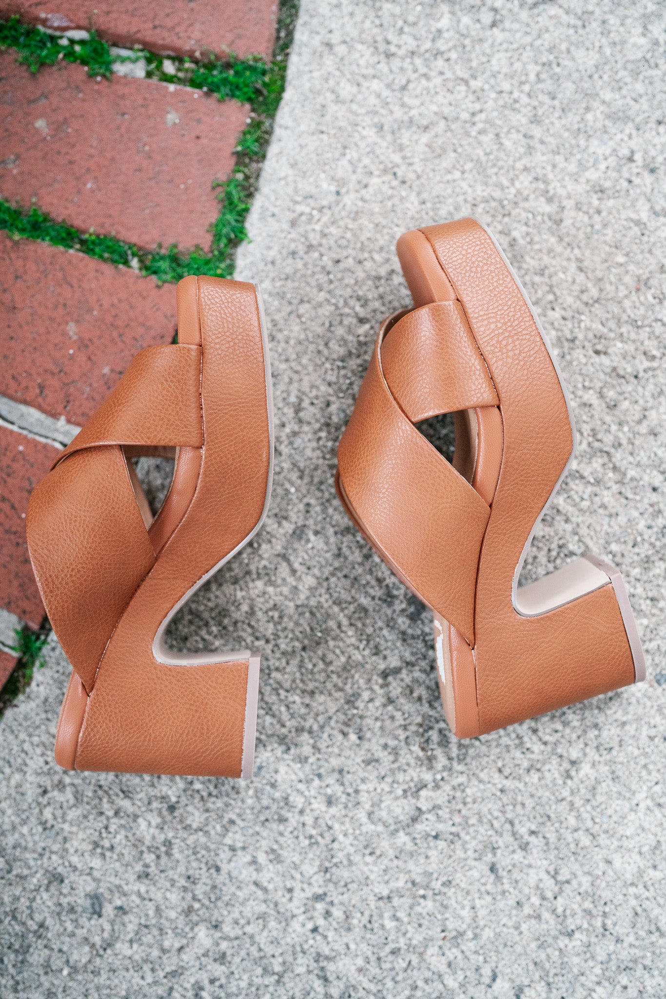 Ovilia Cross Strap Heel