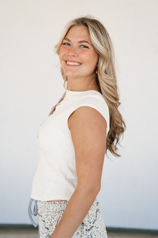 Everyday Classic Quarter Button Top