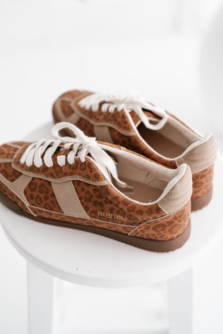 Nurita Lace-Up Sneaker