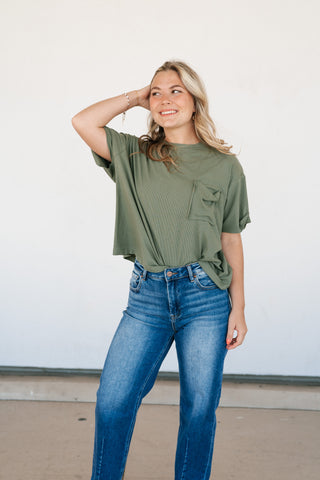 Simple Matter Pocket Front Tee - Olive