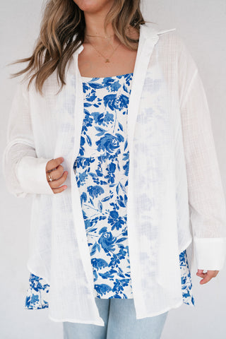 Lela Button down- White