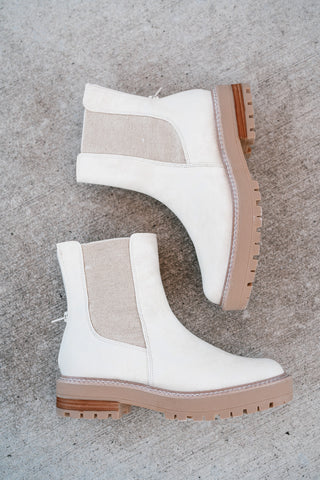 Sonia Boot - Ivory