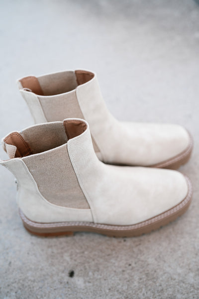 Sonia Boot - Ivory