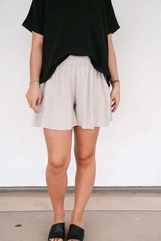Quiet Moments Relaxed Short - Beige