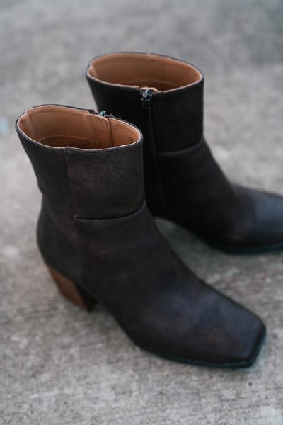 Maora Heeled Boot