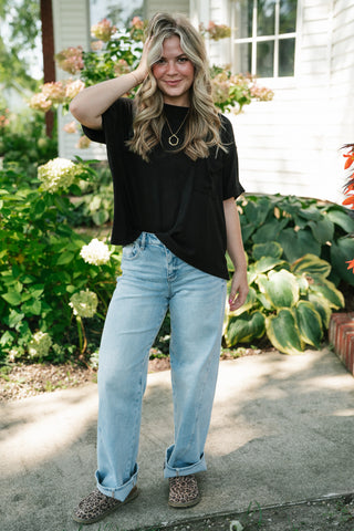 Simple Matter Pocket Front Tee - Black