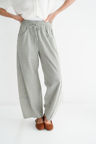 Downtown Ease Stripe Barrel Pant