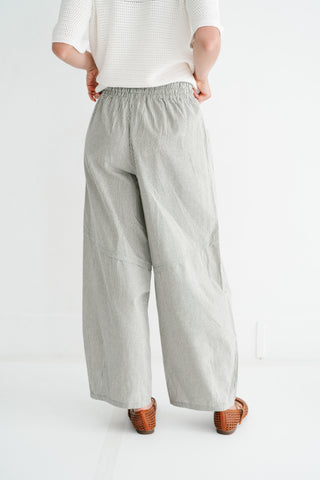 Downtown Ease Stripe Barrel Pant