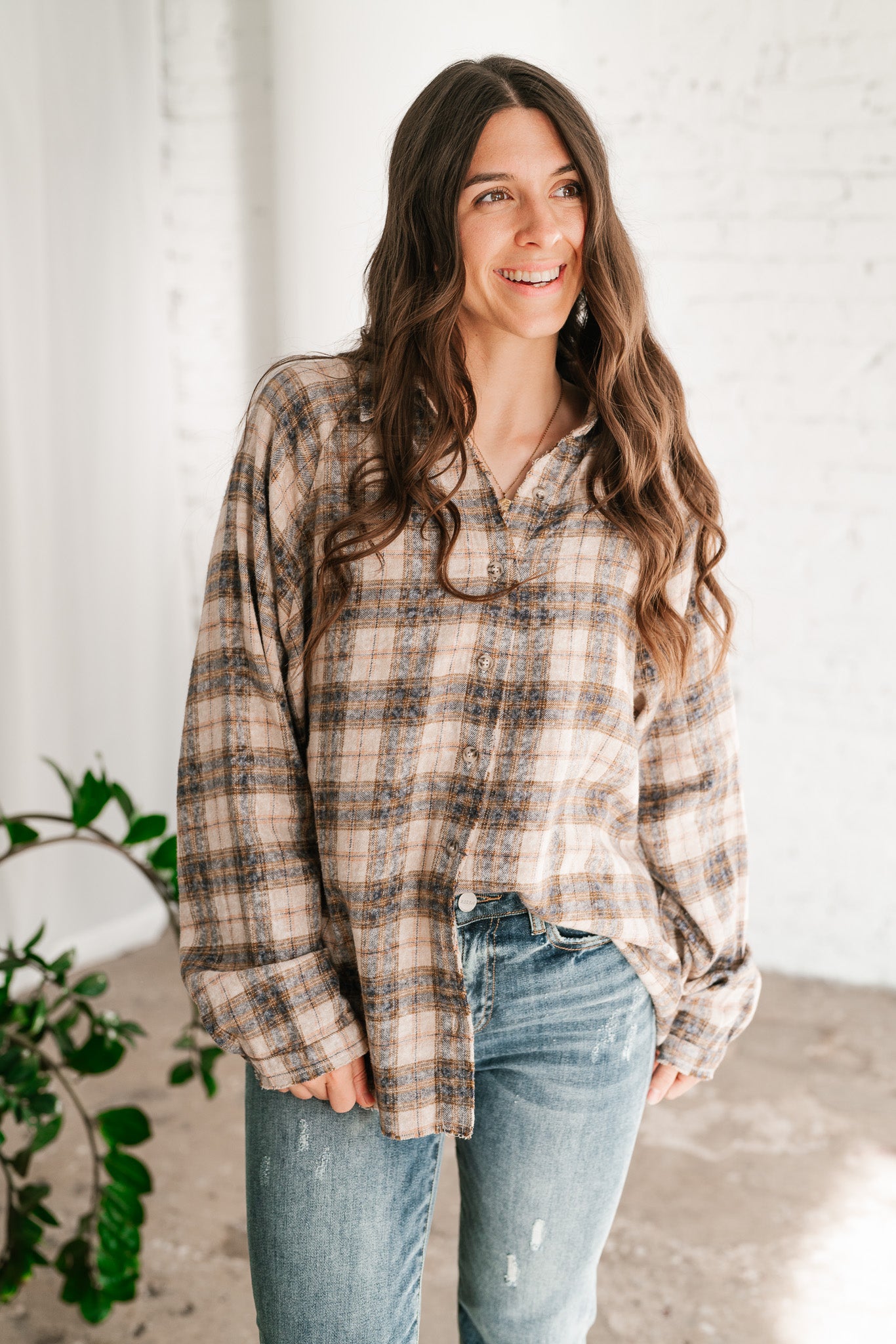 Feel The Warmth Flannel- Sand/Navy