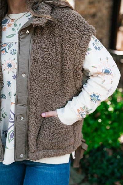 Rustic Retreat Button Up Sherpa Vest