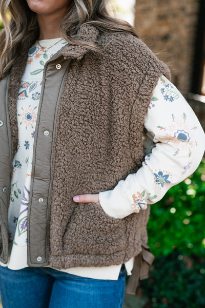 Rustic Retreat Button Up Sherpa Vest