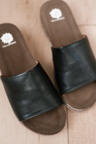 Kalo Black Slide Sandal