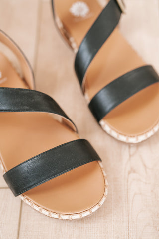 Anadel Sandal