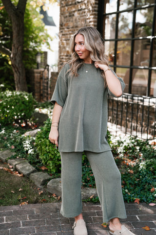 Everyday Olive Ribbed Set - Top