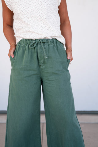 Wander Free Twill Wide Leg Pants