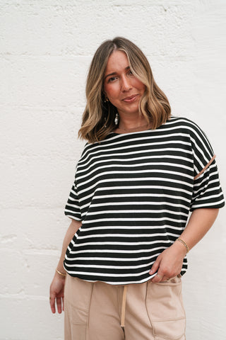Daydreamer Contrast Stripe Tee - Black