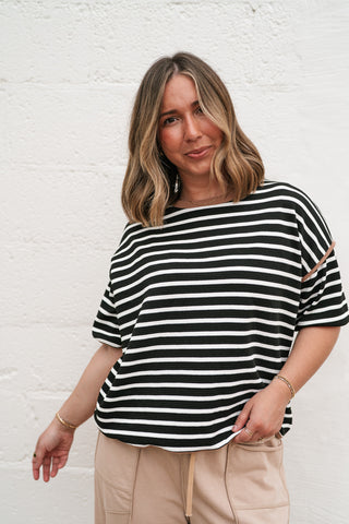 Daydreamer Contrast Stripe Tee - Black