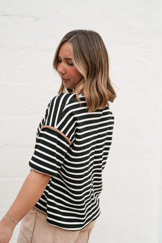 Daydreamer Contrast Stripe Tee - Black