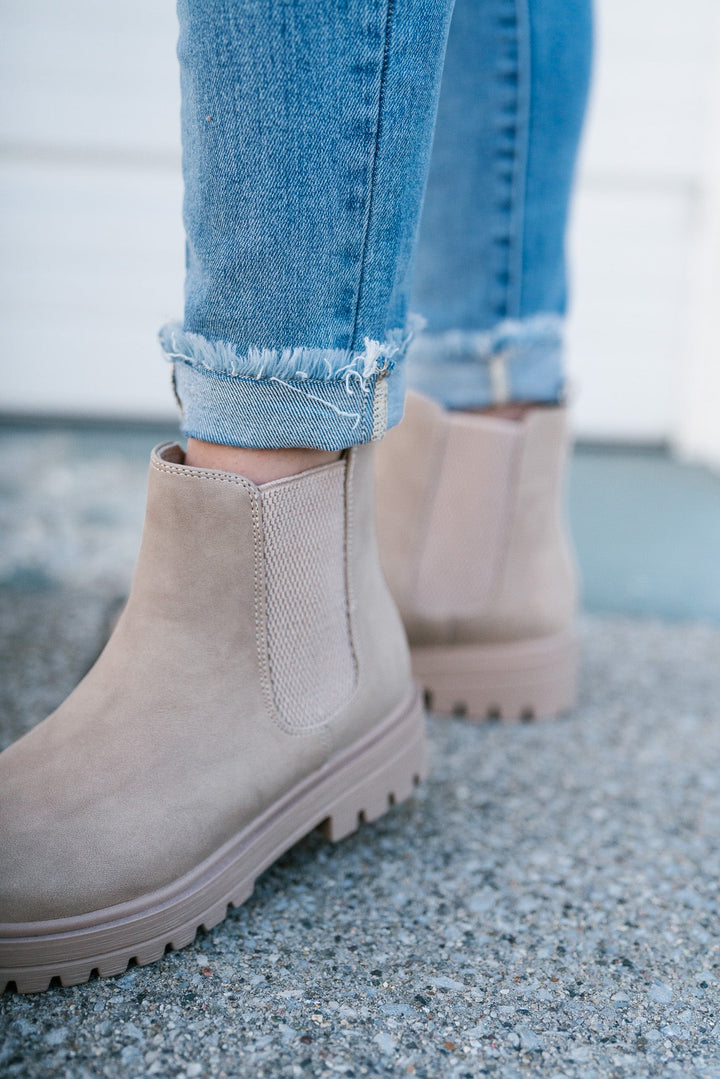 Cassie Beige Chelsea Boots – Birch \u0026 Bell Boutique