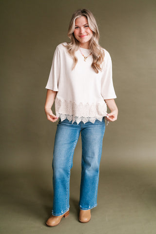 Everly Lace Hem Quarter Sleeve Top - Ecru