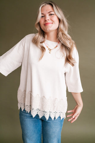 Everly Lace Hem Quarter Sleeve Top - Ecru