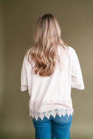 Everly Lace Hem Quarter Sleeve Top - Ecru