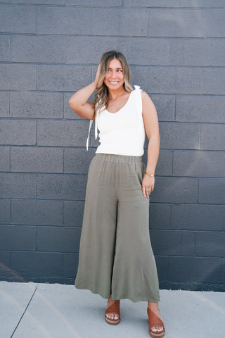 Knotted Shoulder Ribbed Sweater Tank - Off White