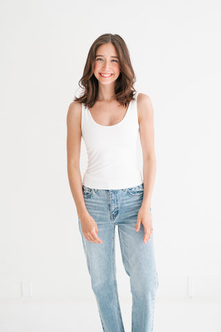 Perfect Layer Scoop Neck Tank - White