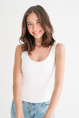 Perfect Layer Scoop Neck Tank - White