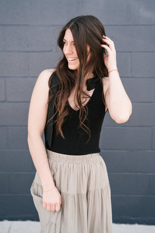 Knotted Shoulder Ribbed Sweater Tank - Black
