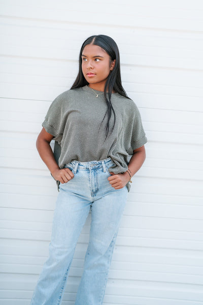 Summer Days Ribbed Short Sleeve Top- Olive