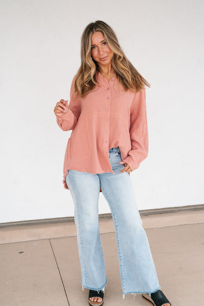 DOORBUSTER: Easy Days Button-Up Top - Dusty Rose