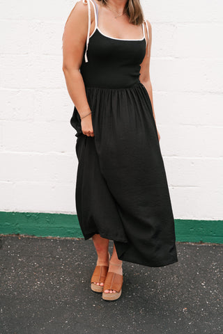 Summer Harbor Contrast Strap Midi Dress