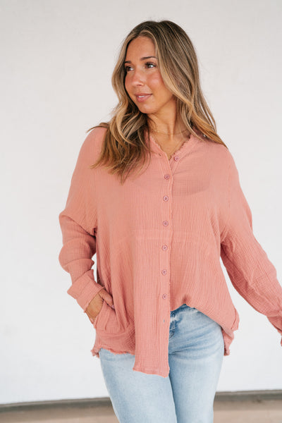 DOORBUSTER: Easy Days Button-Up Top - Dusty Rose