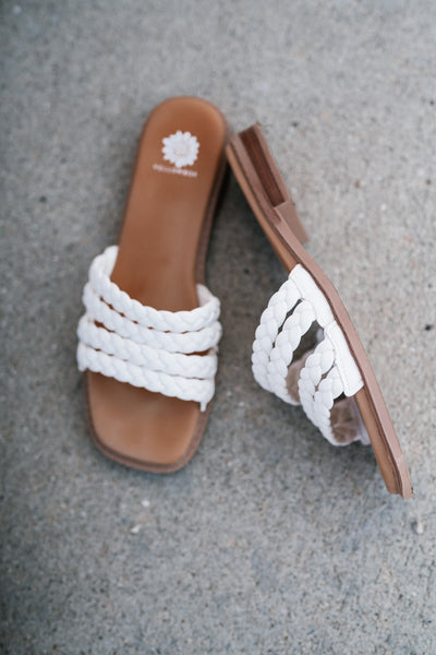 Santa White Strap Sandal