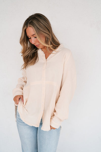DOORBUSTER: Easy Days Button-Up Top - Ivory