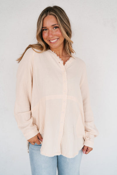DOORBUSTER: Easy Days Button-Up Top - Ivory