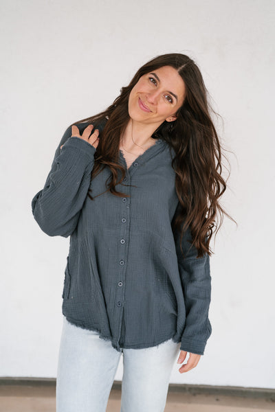 DOORBUSTER: Easy Days Button-Up Top - Dusty Navy