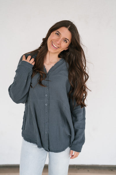 DOORBUSTER: Easy Days Button-Up Top - Dusty Navy