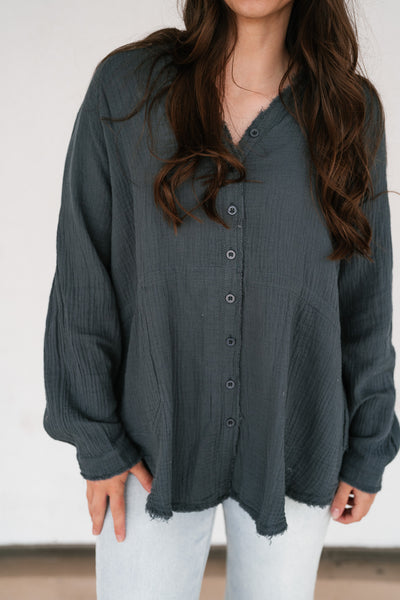 DOORBUSTER: Easy Days Button-Up Top - Dusty Navy